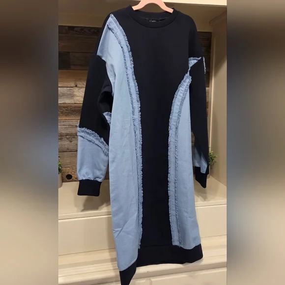 ALEEZA PARIS Elegant Long Sleeve SWEATER Dress- Navy & Light Blue W/ Fringe!! - Picture 4 of 10